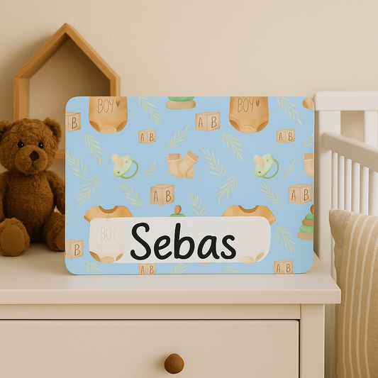 Naambord jongen – blauw met babythema en houten blokjes
