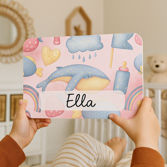 Naambordje walvis roze | Lief babykamerbordje met sterren en illustraties