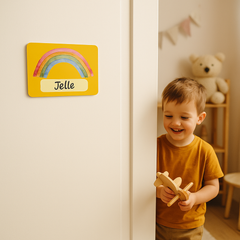 Naambord Regenboog op Gele Achtergrond – Kinderen